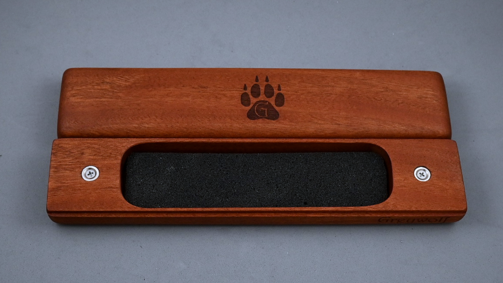 Dice Capsule - Sapele