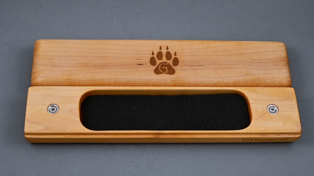 Dice Capsule - Figured Maple