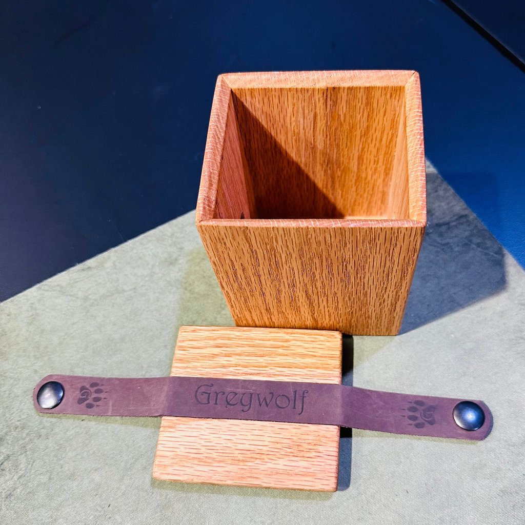 Deckbox - Red Oak