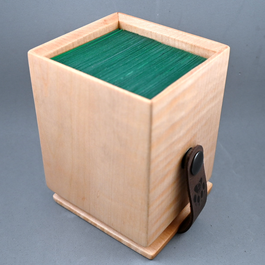 Deckbox - Figured Maple