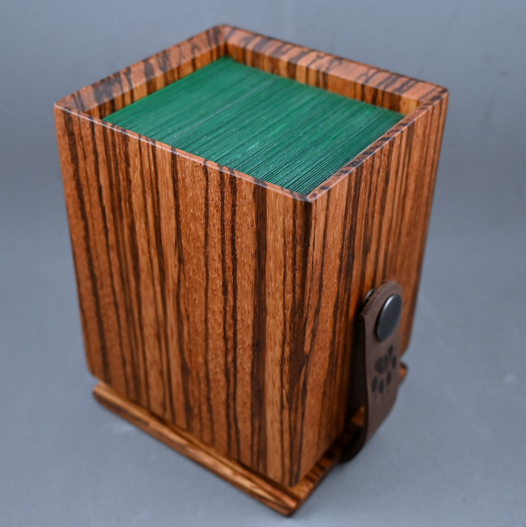 Deckbox - Zebra wood